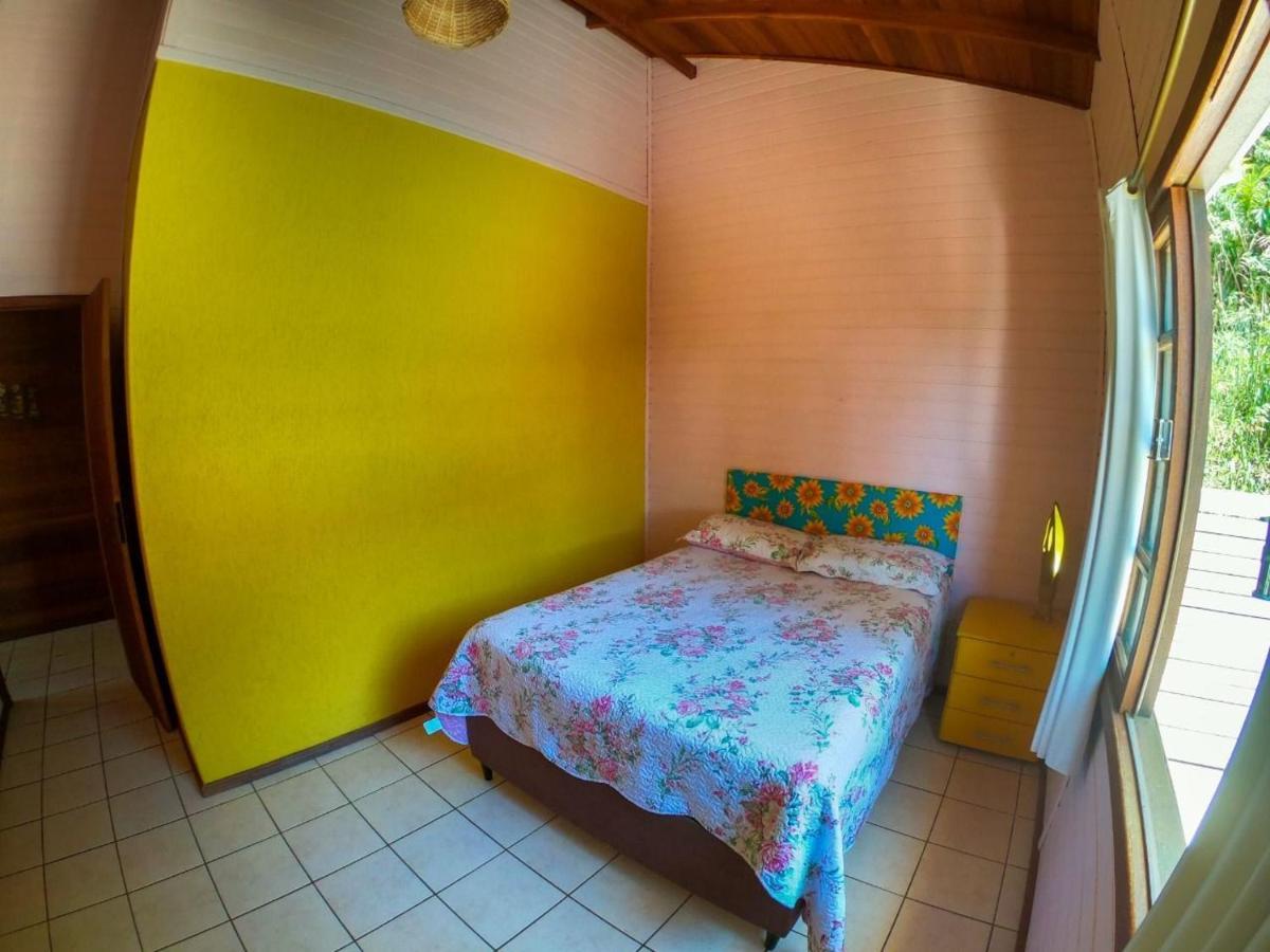 Casa Vista Privilegiada: Piscina E Conforto กาโรปาบา ภายนอก รูปภาพ